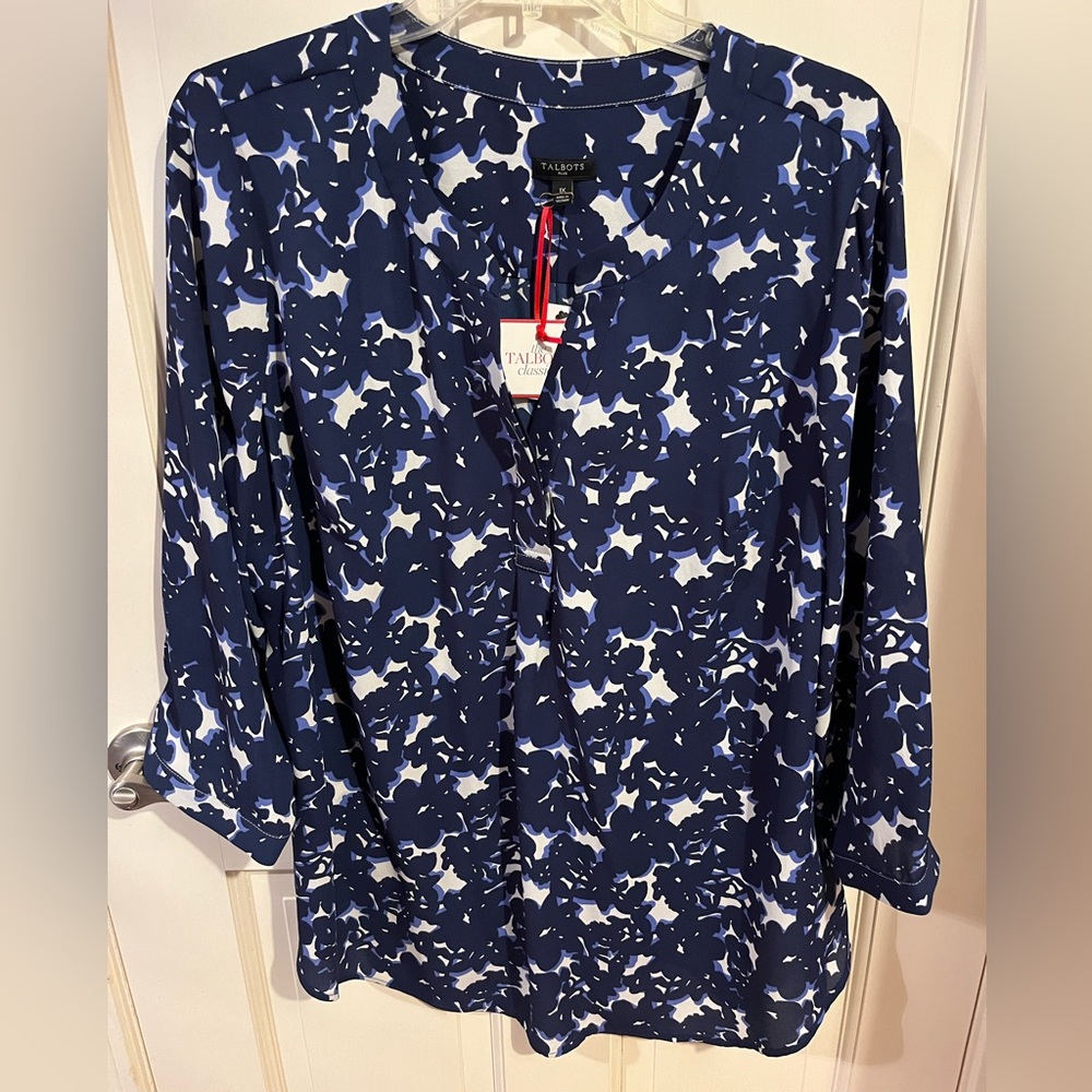 Navy blue floral top